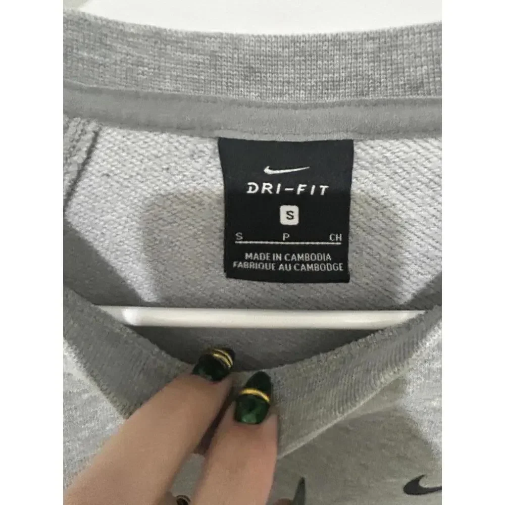 Nike Dri-FIT Grey Sweatshirt‎ Size Small